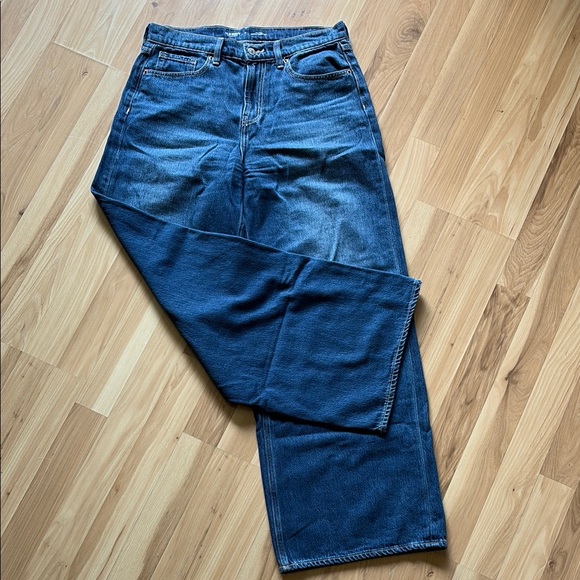 Old Navy Baggy Wide Leg Jeans - Picture 5 of 10